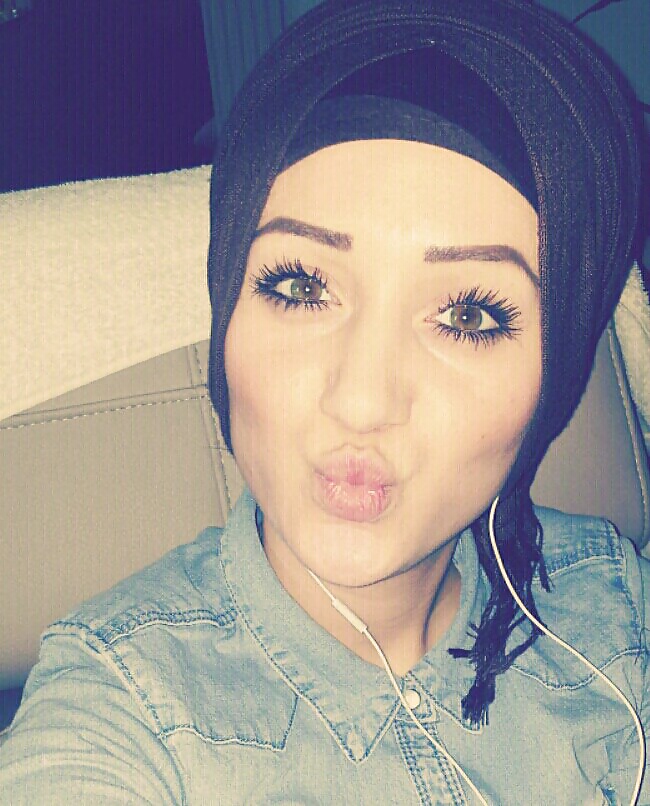 Hijab turco
 #24602401