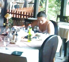 Spy restaurante viejo + joven rumano
 #35235149