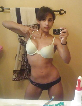 Latina cutie
 #36917932