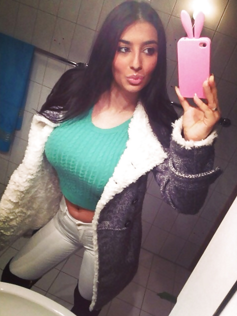 Plantureuse Chaude Femme Indienne Américaine #24363414