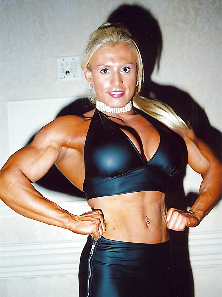 Sexy Joanna Thomas - Female bodybuilder #29050094