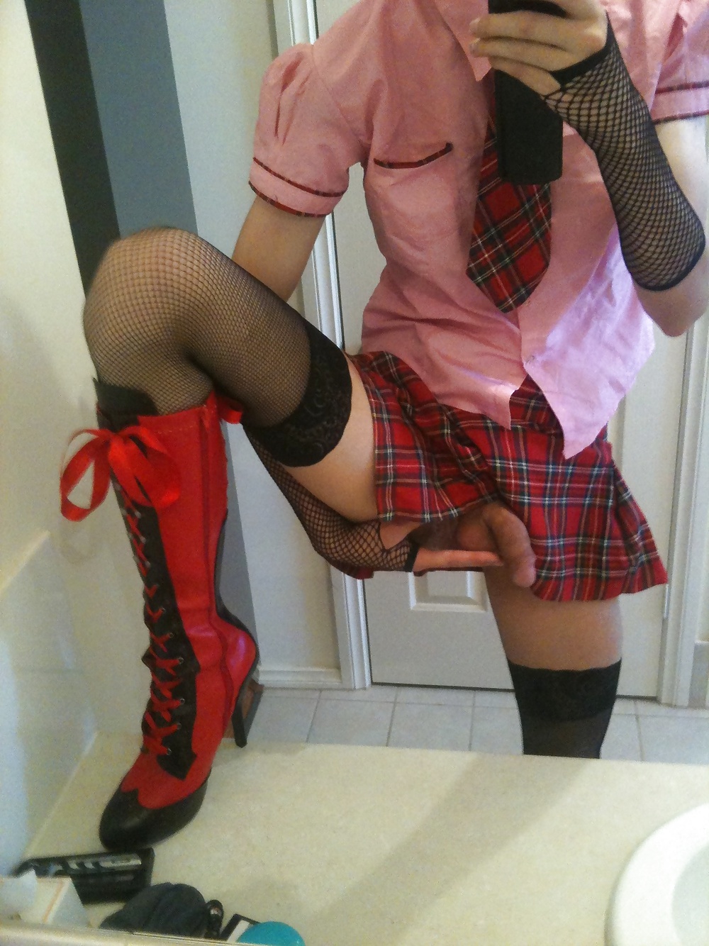 Sissy Gurl Hahn 2 #33820852