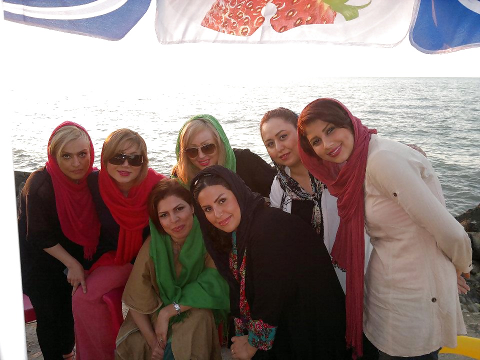 Persisch Iranisch Hündinnen In Dubai #28525504