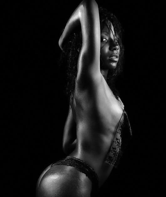 A french girl called Lara M. #35785257