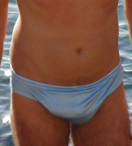 Me bulging
 #41049351