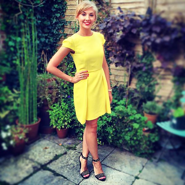 Calientes en vestidos
 #39431949