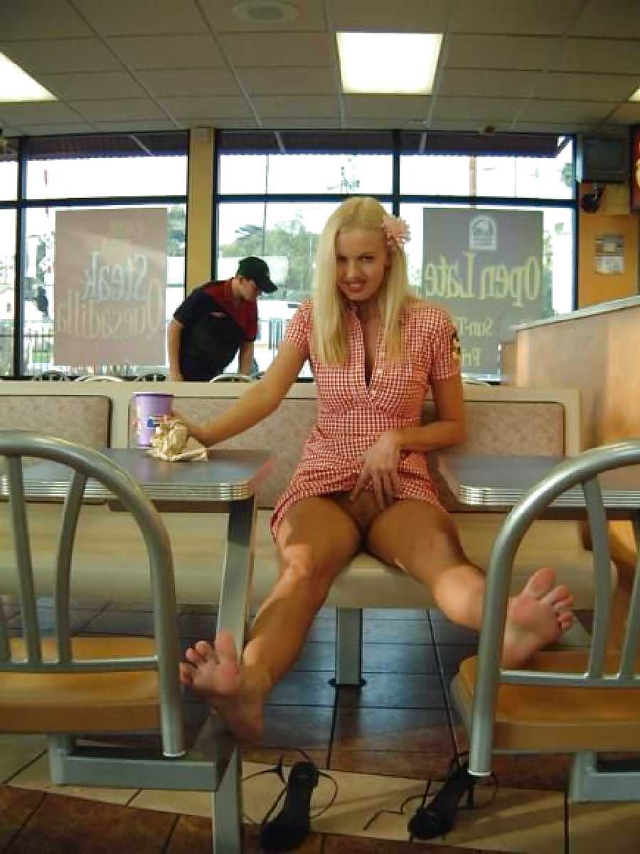 Upskirt and public pussy flashing. #24633183