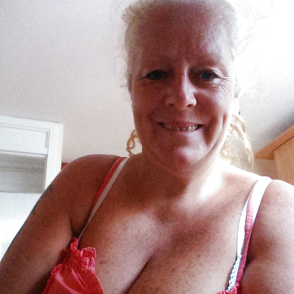 Julie from Dundee #30198854
