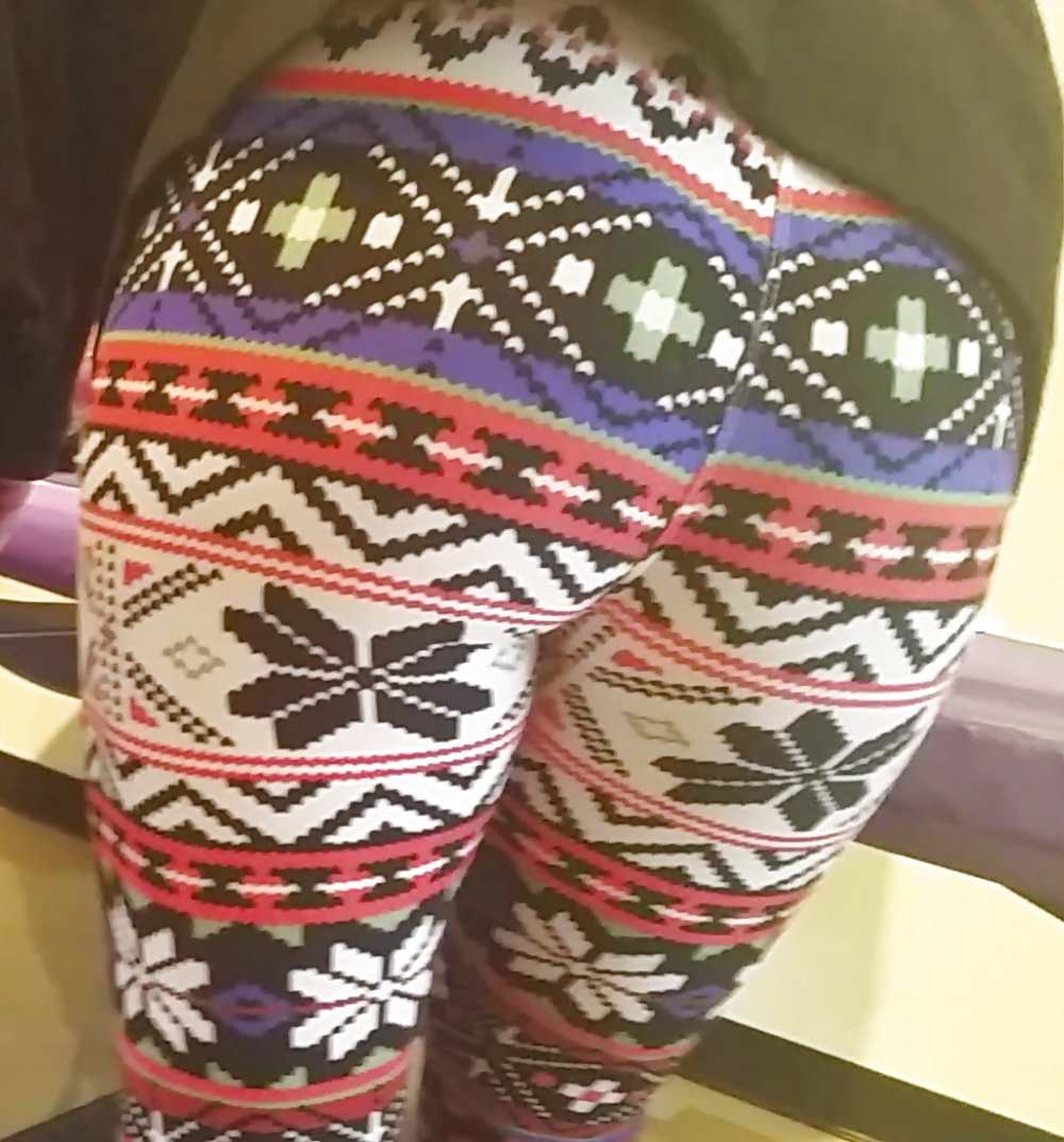 College leggimgs
 #36018459