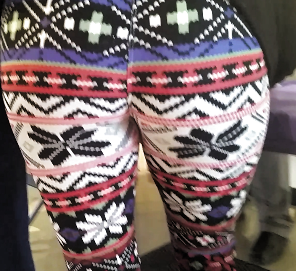 College leggimgs
 #36018462