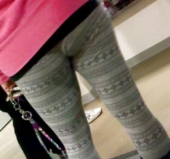 College leggimgs
 #36018882