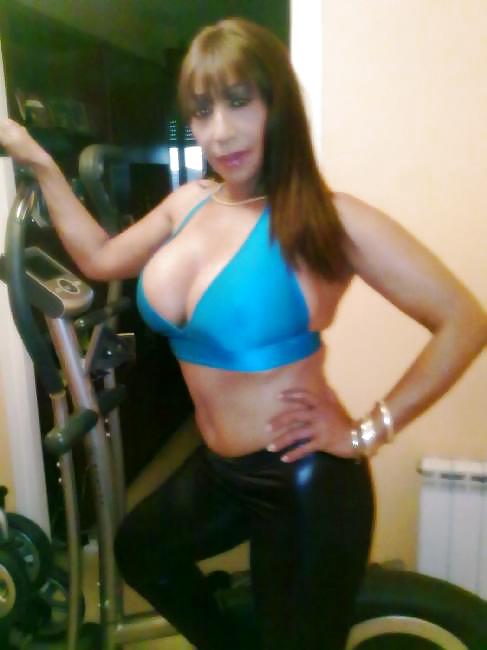 Tugas do hi5
 #37219455