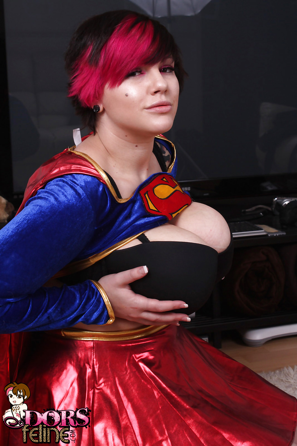 BBW DORS FELINE ( SUPERGIRL ) 1A PARTE #34440018