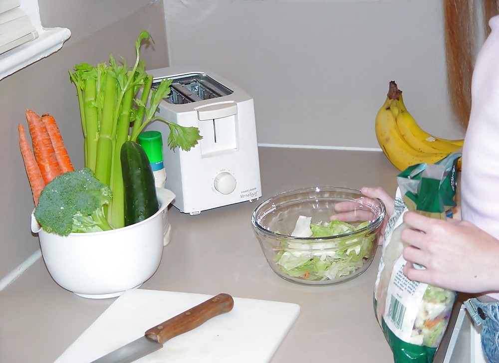 Slim pornstar Melissa testing her salad ingredients #38042686