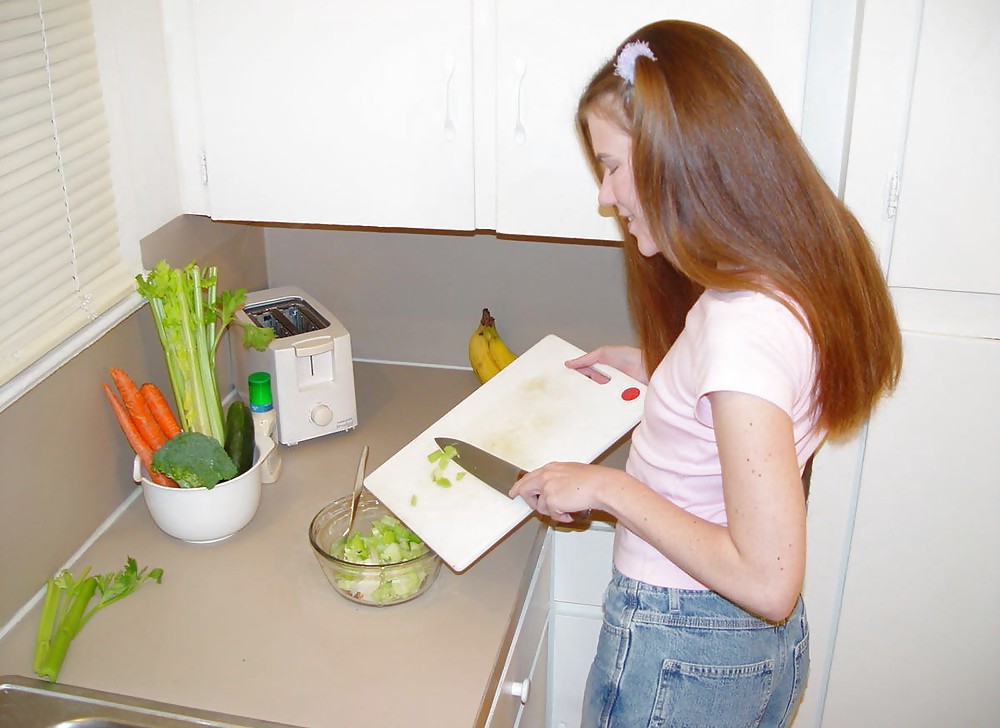 Slim pornstar Melissa testing her salad ingredients #38042706