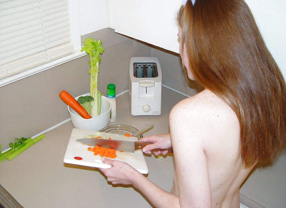 Slim pornstar Melissa testing her salad ingredients #38043108