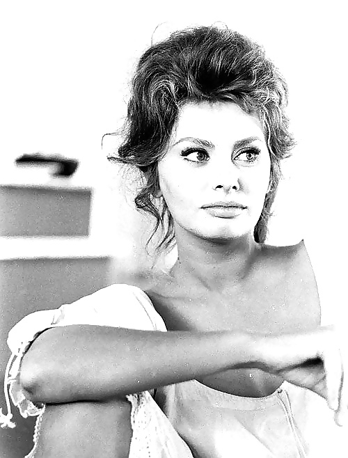 Sophia Loren #24123895