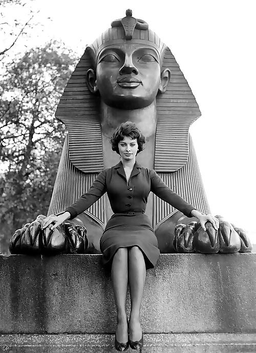 Sophia Loren #24123928