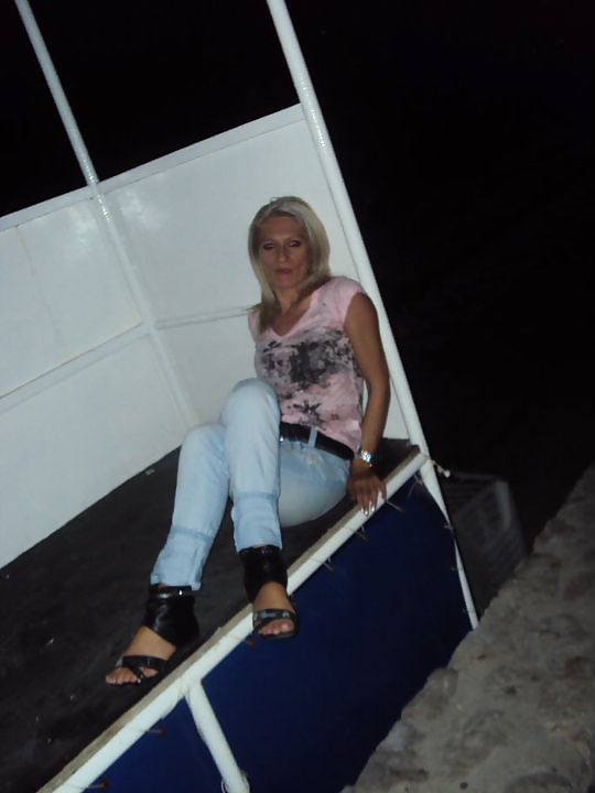 Madura natasa lepcevic
 #25175409