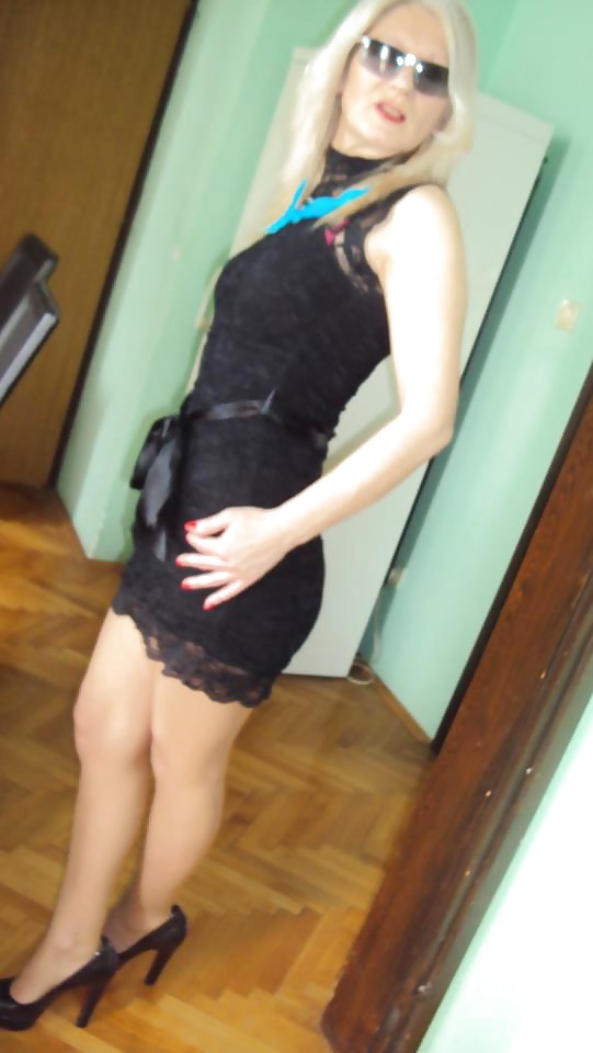 Madura natasa lepcevic
 #25175437