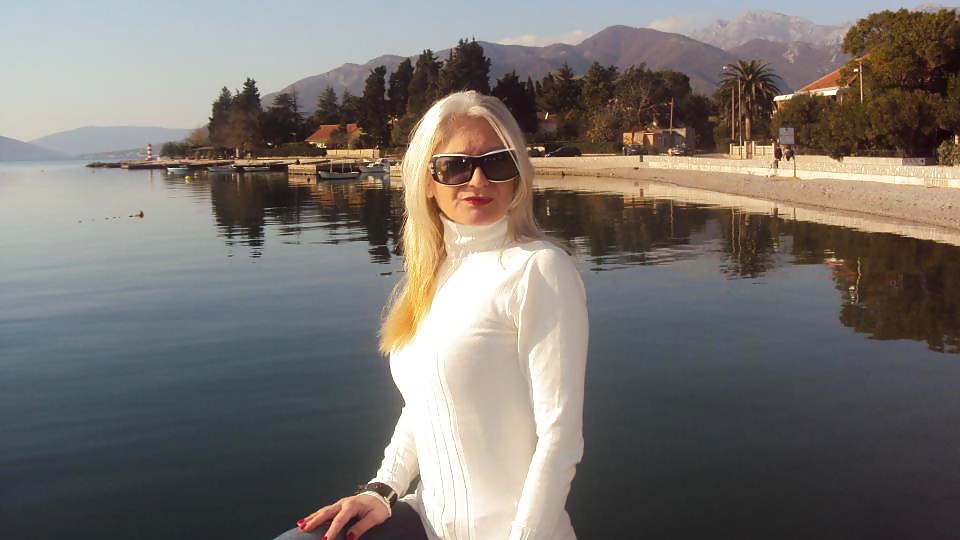 Madura natasa lepcevic
 #25175447