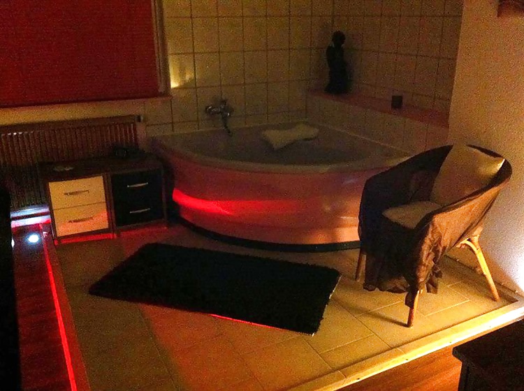 恋人たちの物語
 #26381222