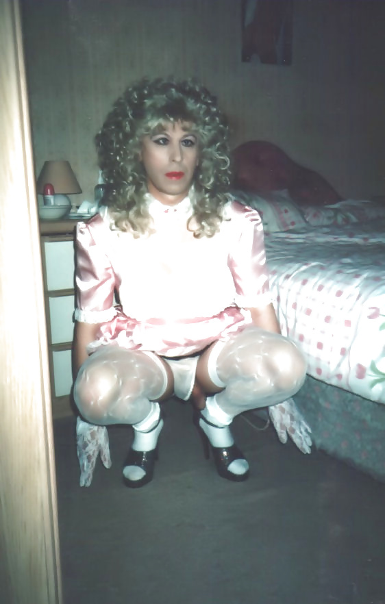 Cuando era una puta de fin de semana a principios de los 90
 #40559623