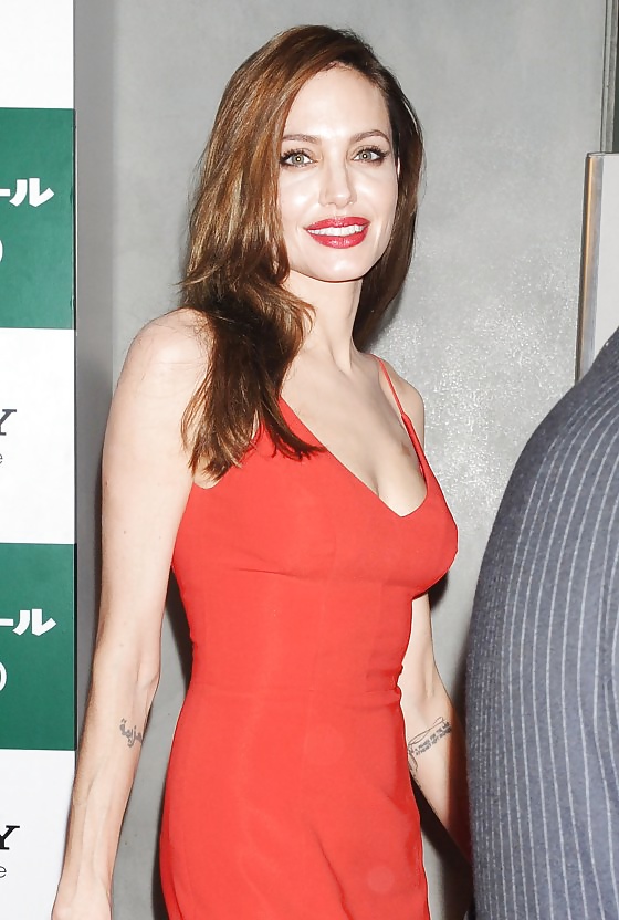 Angelina Jolie #28832863