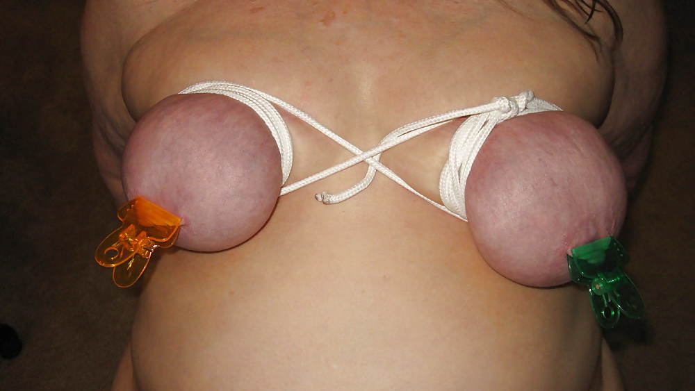 Más enfermeras
 #22940695