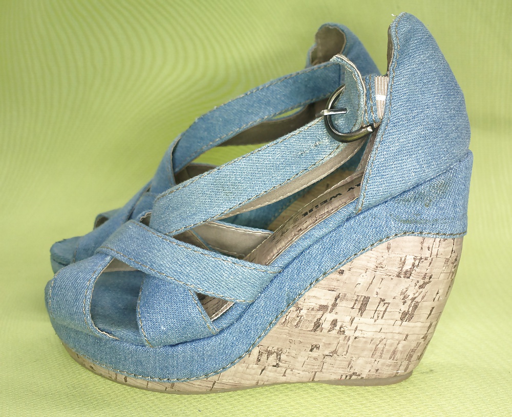 私の靴のコレクションを更新しました。
 #39085658