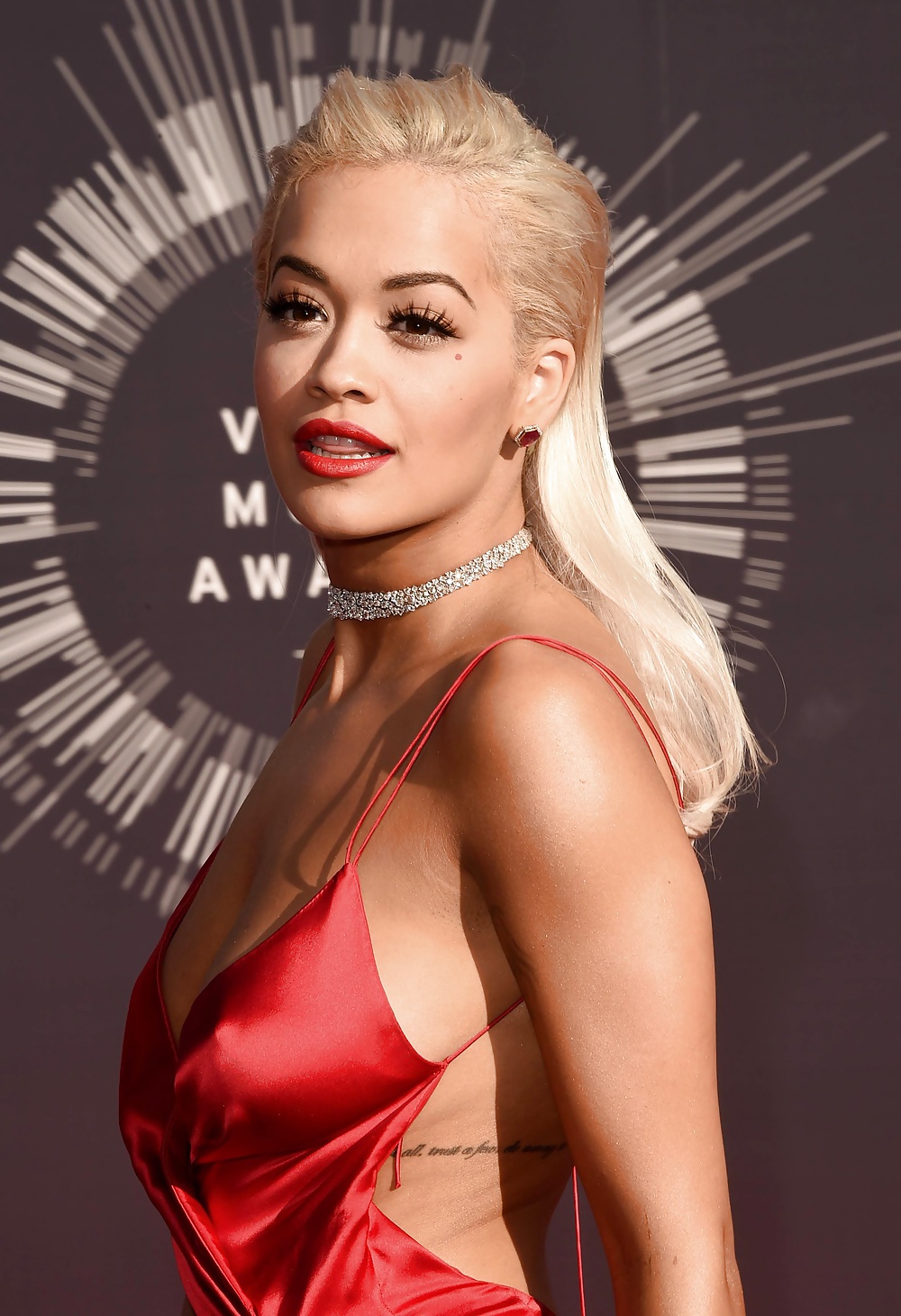 Rita ora la sexy
 #30052179