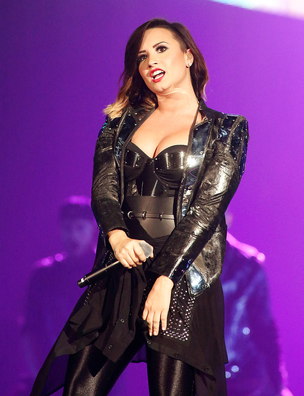 Demi Lovato Die Live Hq (ccm) #30731056