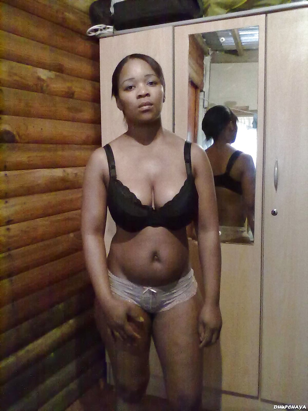 Gal Hure #24768637