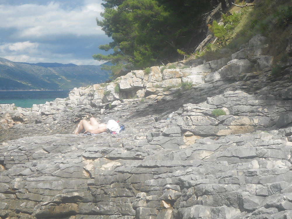 Abuelas croatas en la playa desnuda
 #33544161
