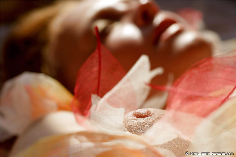 Mpl Studios Ariel Bodyscape #32067322