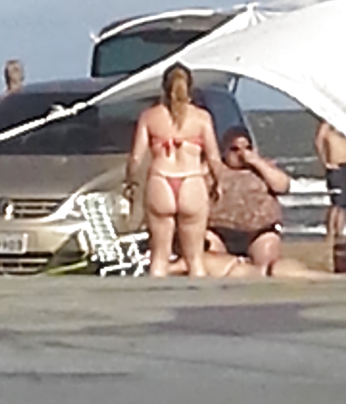 Blonde Big Ass Am Strand - Br #32715841