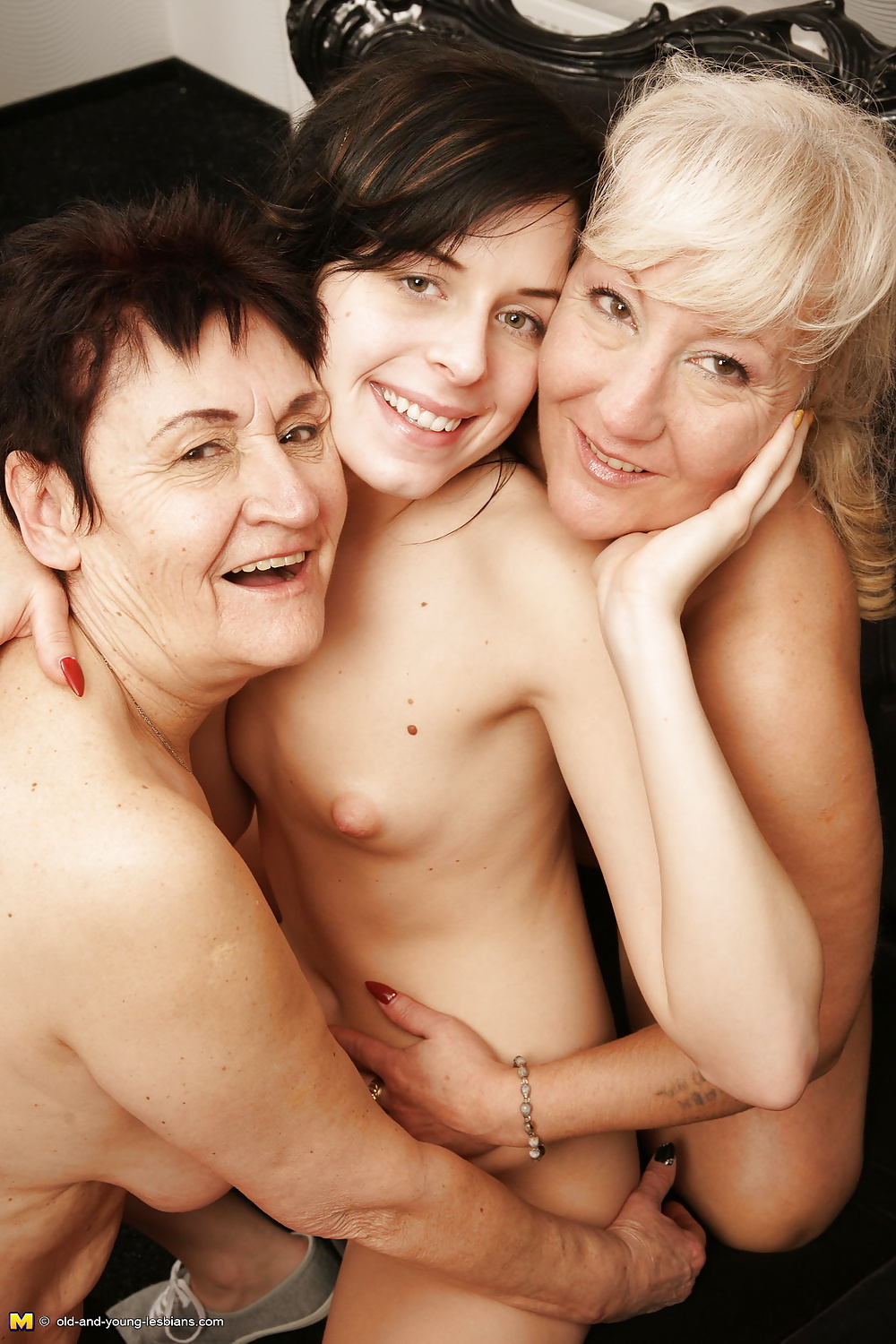 1000px x 1500px - Grandma fucks older grandma and her young girl PART 2 Porn Pictures, XXX  Photos, Sex Images #1471527 - PICTOA