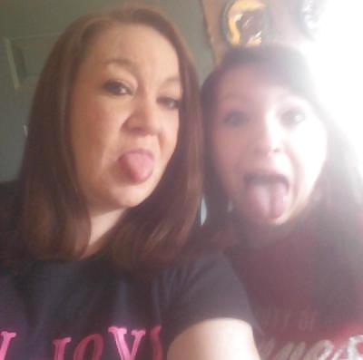 私の成熟したフェイスブックの友人を劣化させる
 #38037176