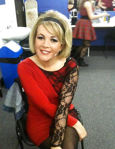 私の成熟したフェイスブックの友人を劣化させる
 #38037194