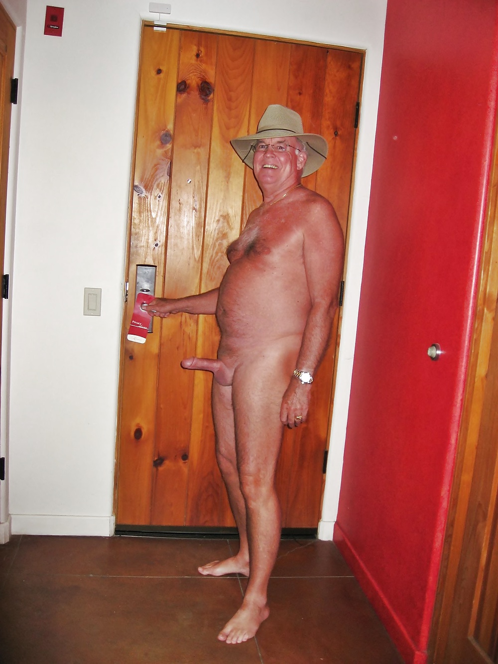 勃起(207)
 #25995269