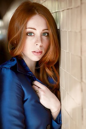 Actrice Redheaded Melanie Leishman #28779817