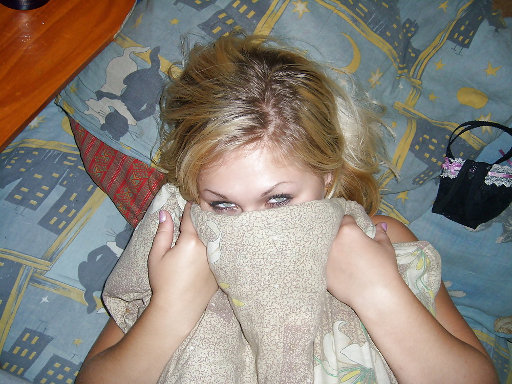 Sie Weckte Mich, Was Zu Tun #37577620