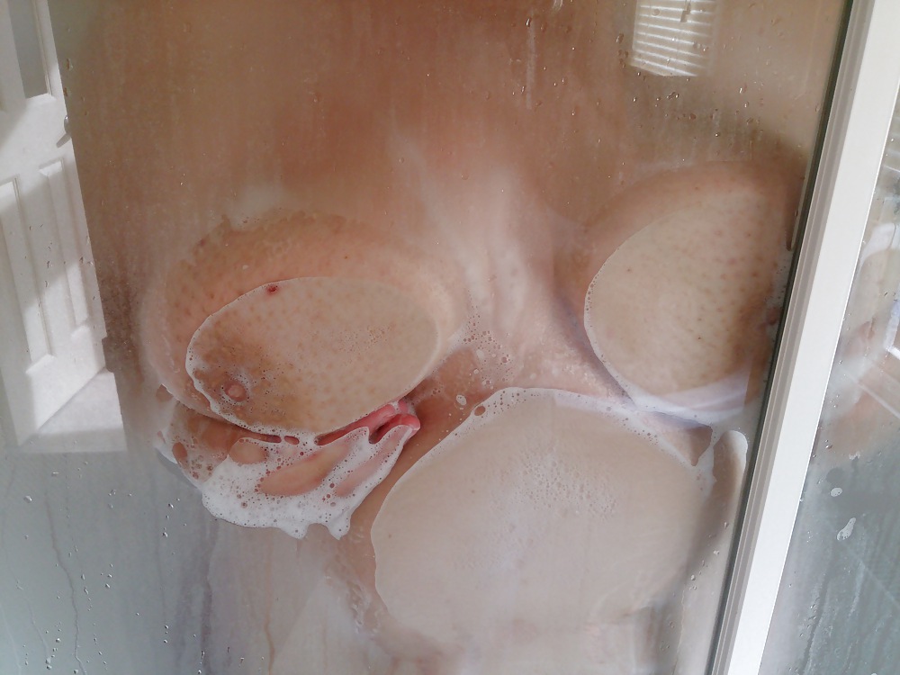 Bbw tits and belly against glass in shower #37252971