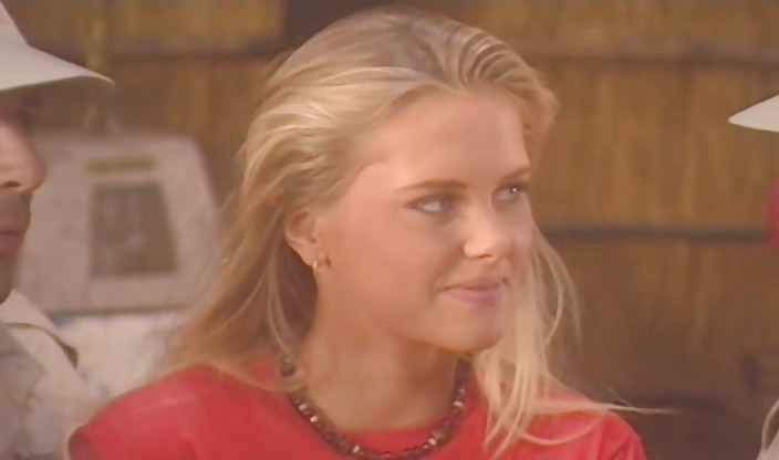 Blondiexxx
 #37456166