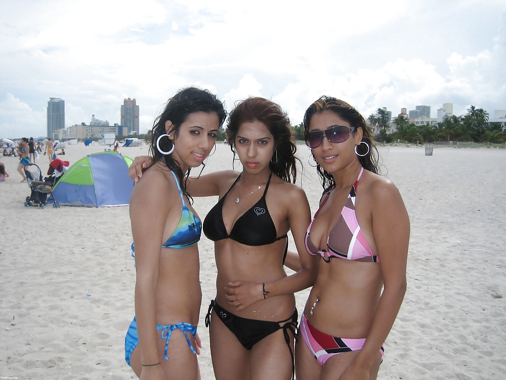 Desi bikini bash - 021
 #29177847