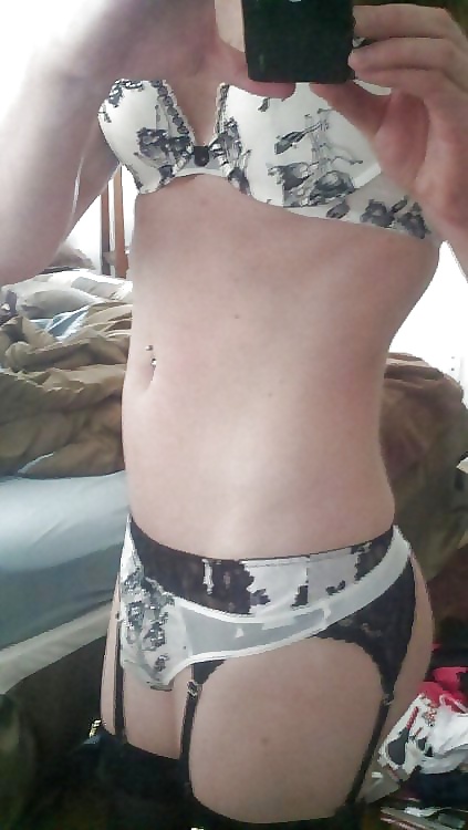 Random uploads while tugging little dick #34826548