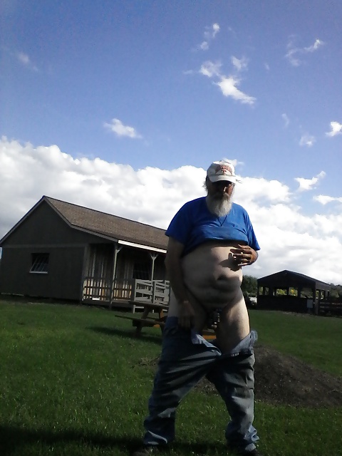 Public exposure #31105073