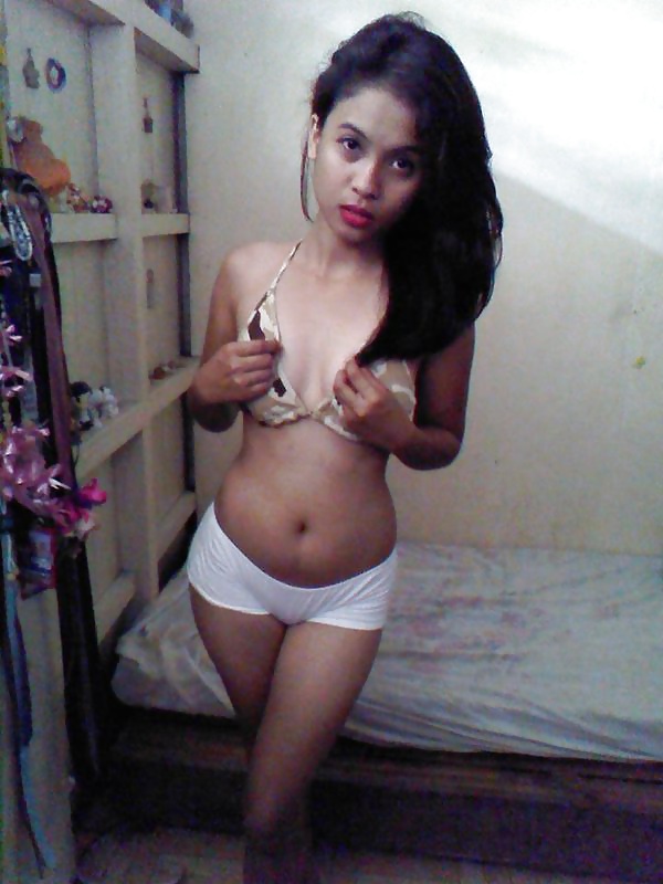 Lexle alegría de las chicas de iloilo
 #32429185