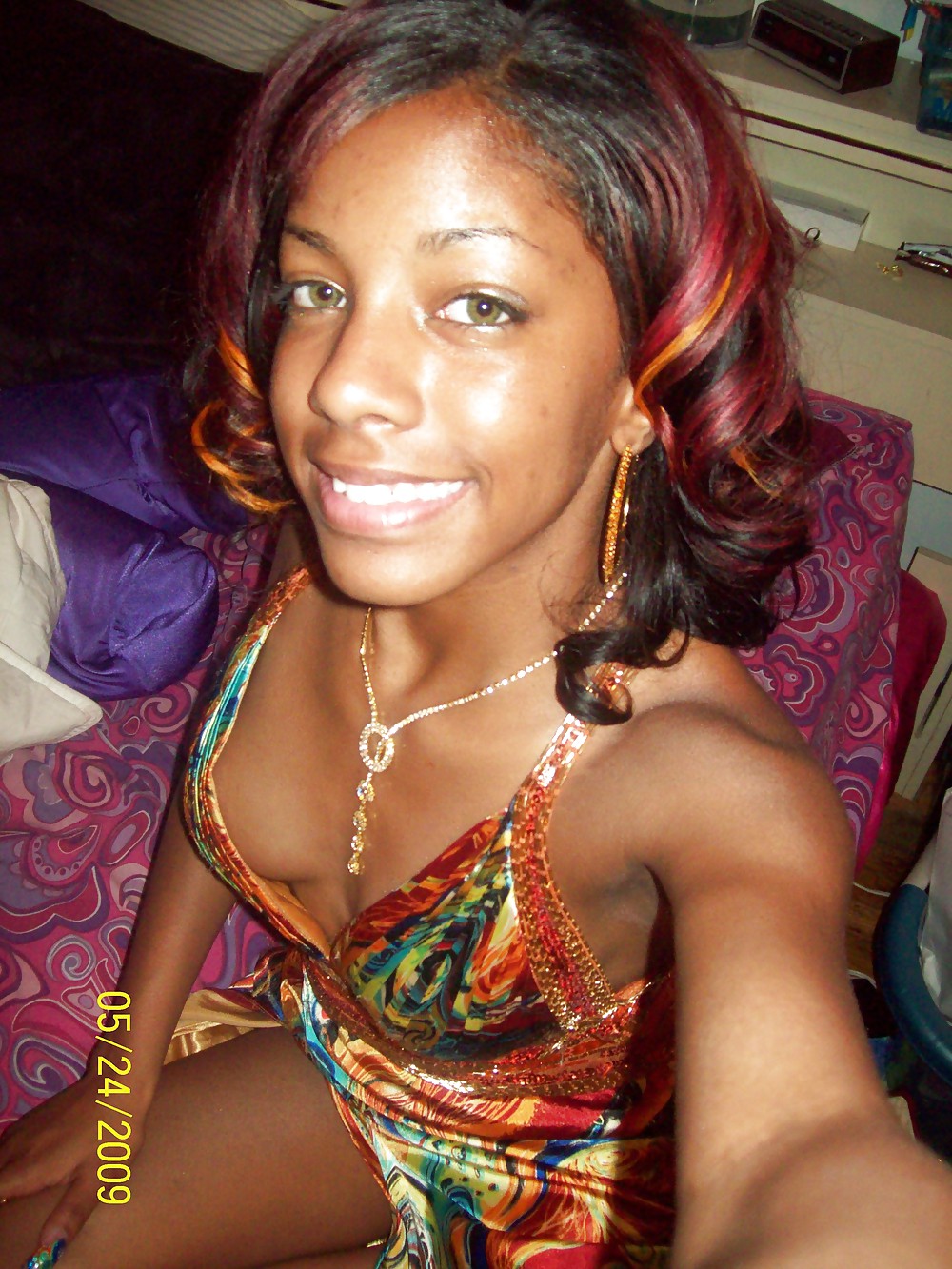 Pretty amateur ebony selfshot
 #24104885