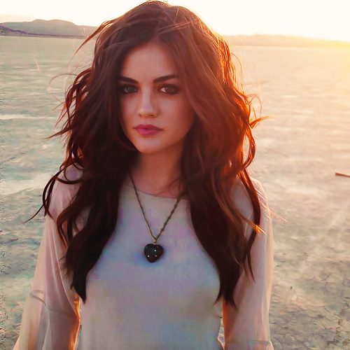 Lucy Hale
 #24215800